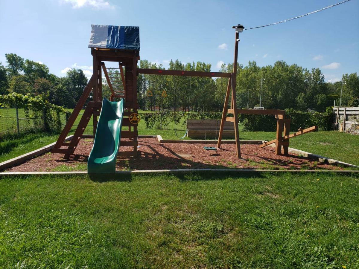 Alpine Motel Niagara Falls Ngoại thất bức ảnh